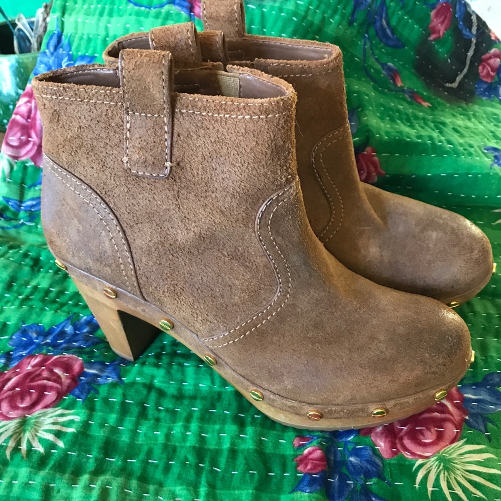 Tory Burch Ginevra Suede Studded Booties- Size 8